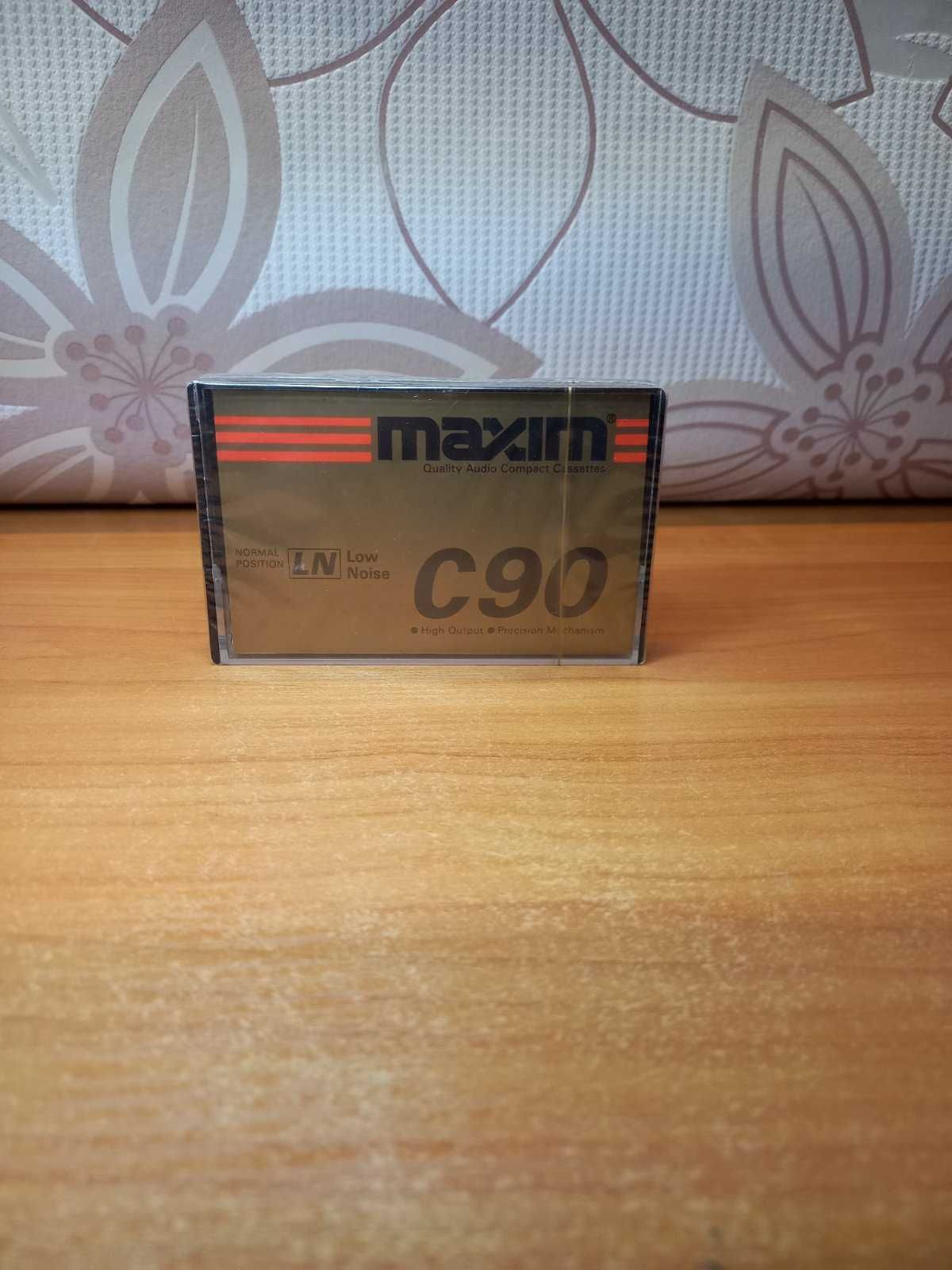 Аудіокассети Maxim C90