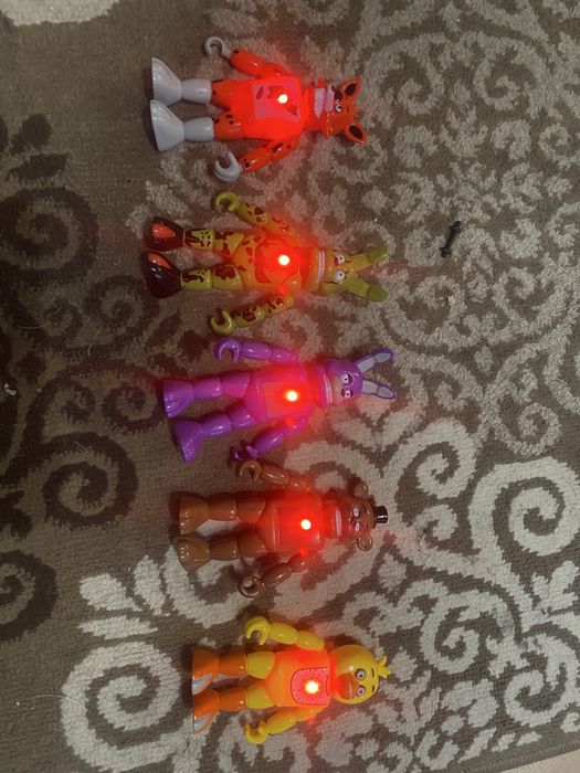 Аніматронік чи пʼять ночей з Фредді