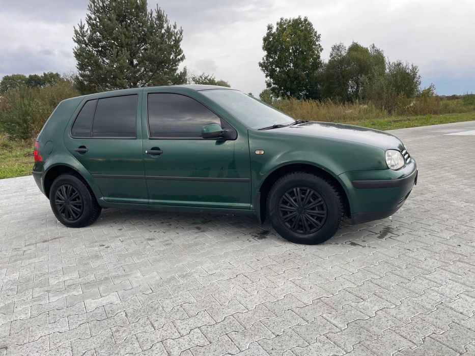 Volkswagen Golf 4