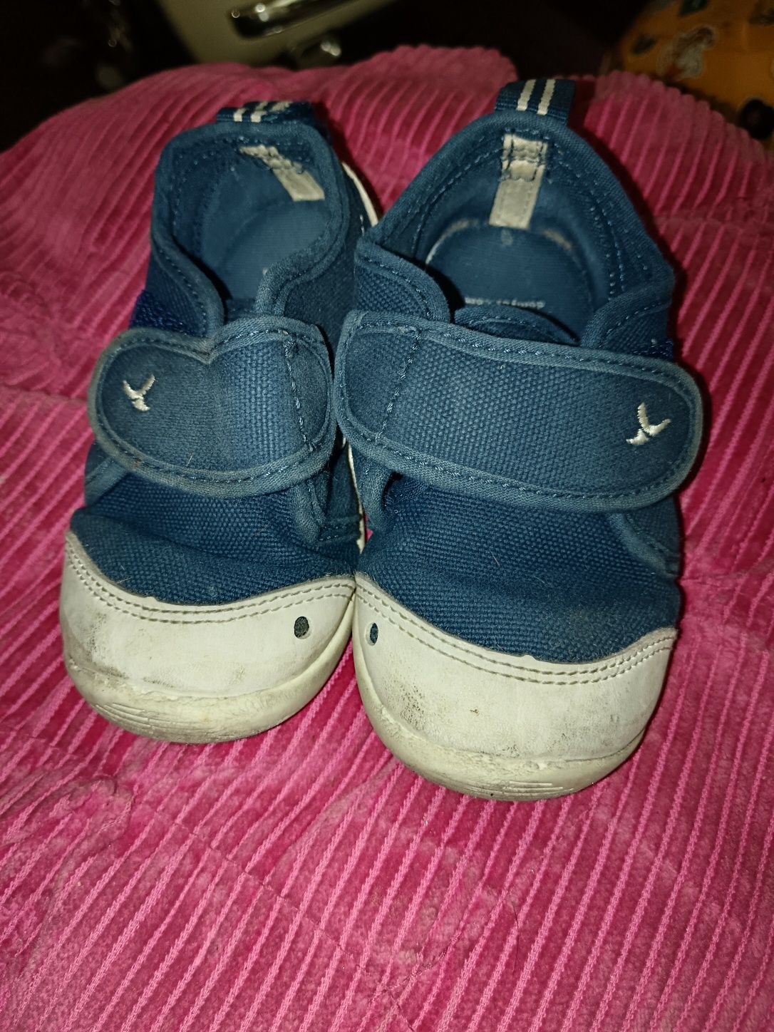Tenis e botas varios N 20 ao 23