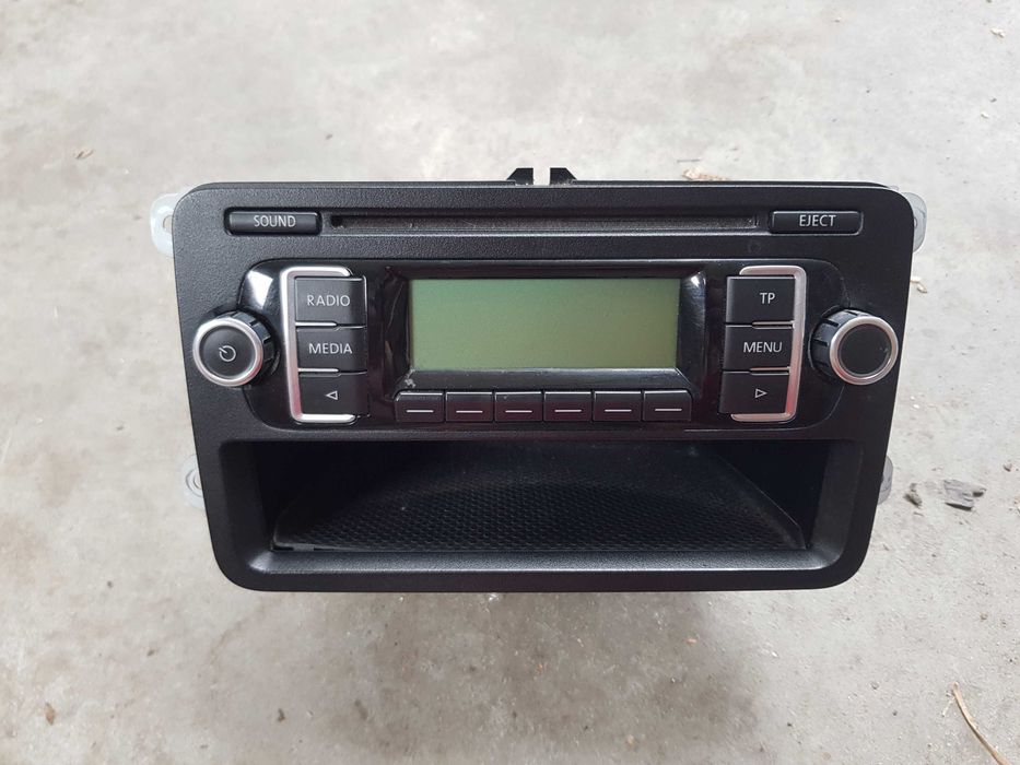 radio vw golf plus jetta caddy touran passat 5M0.035156B