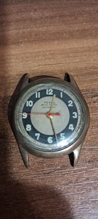 Zegarek mechaniczny TUSAL