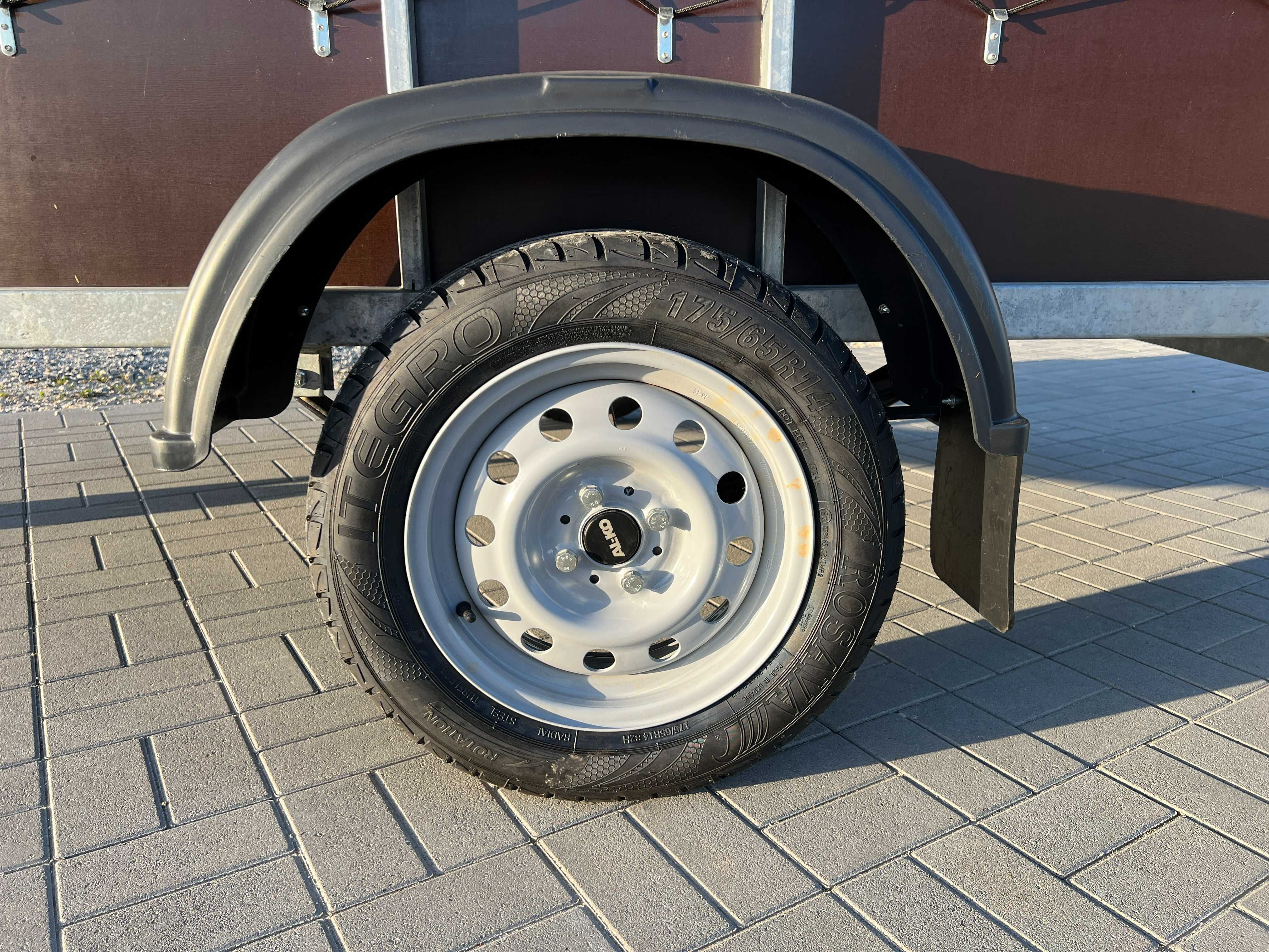 Прицеп від виробника 2,5 x1,5м борт 40см оцинкований