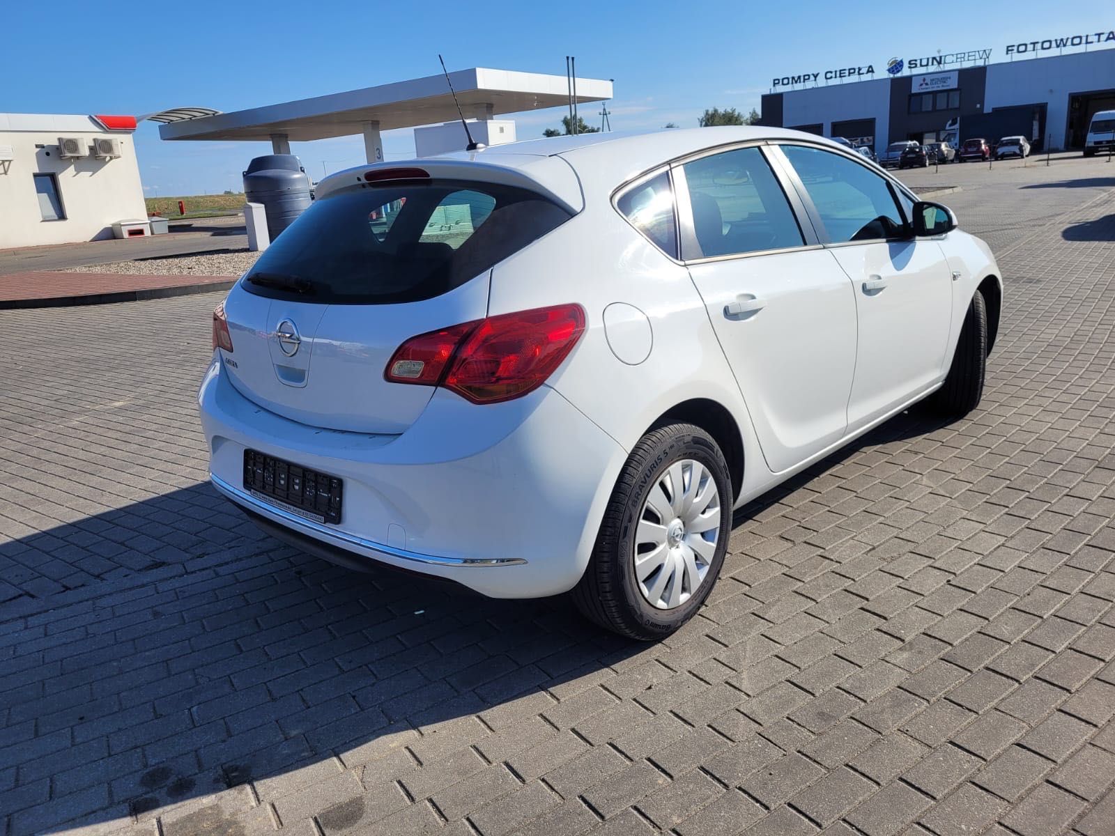 Opel Astra J 2015r. 1.6i/116KM