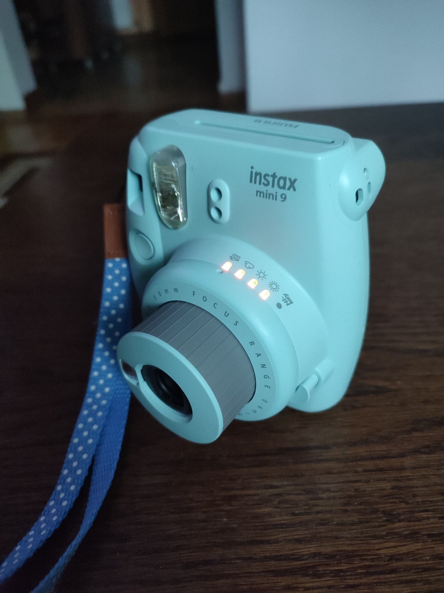 Aparat natychmiastowy Instax Mini 9