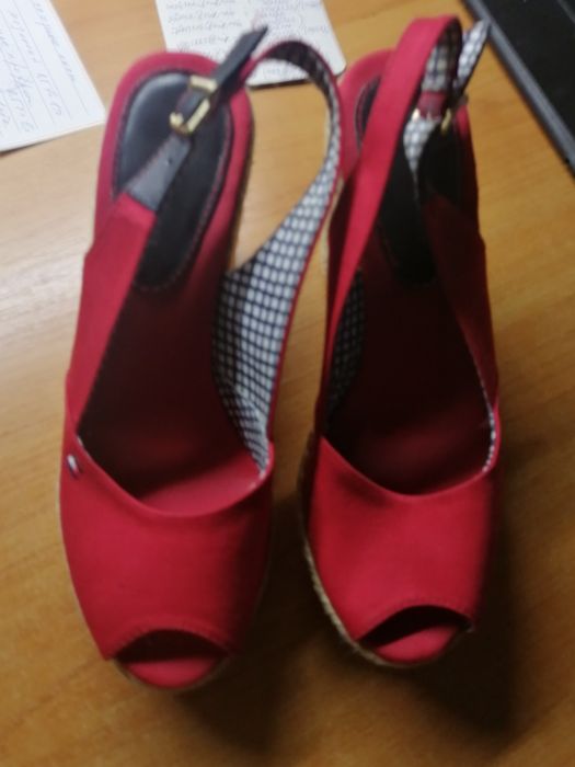 Женские босоножки Tommy Hilfiger 37 р.