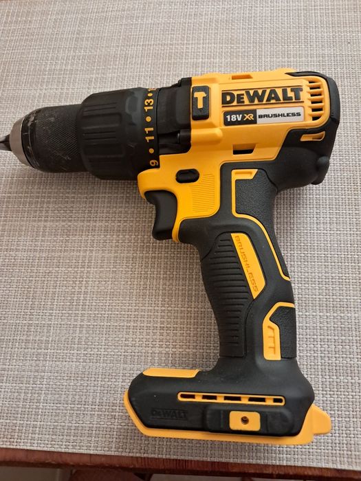 Wiertarko-wkrętarka DEWALT