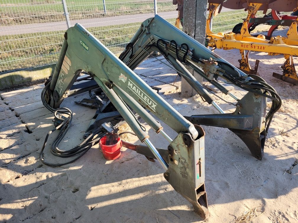 Ładowacz czołowy MAILLEUX MX 120 kpl. JD 6220 Z adaptacją do JD 6320