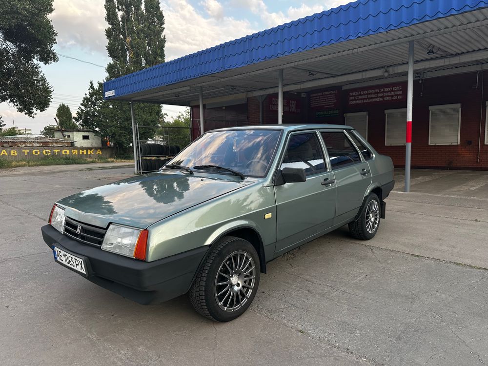 Продам ВАЗ 21099 в Идеальном состояние