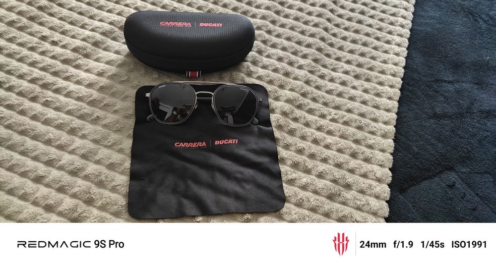 Vendo óculos sol CARRERA DUCATI