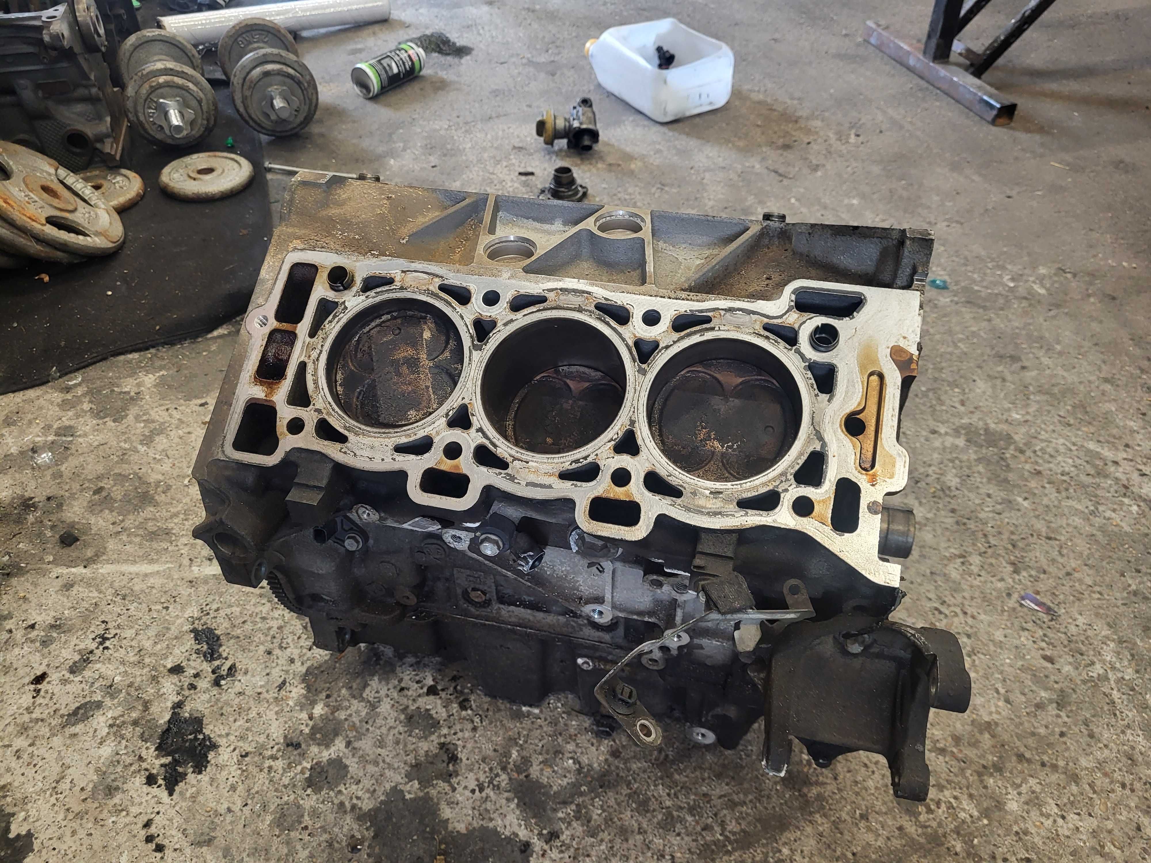 Opel Insignia 2.8 turbo V6 A28NET Silnik 260KM uszkodzony cześci