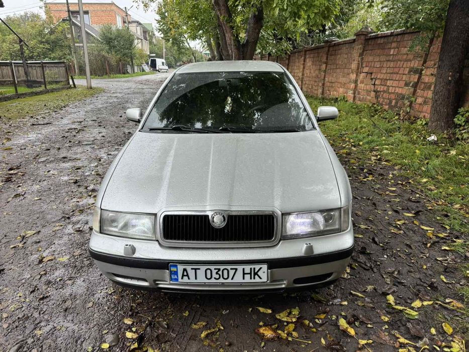 Продам шкоду Октавія