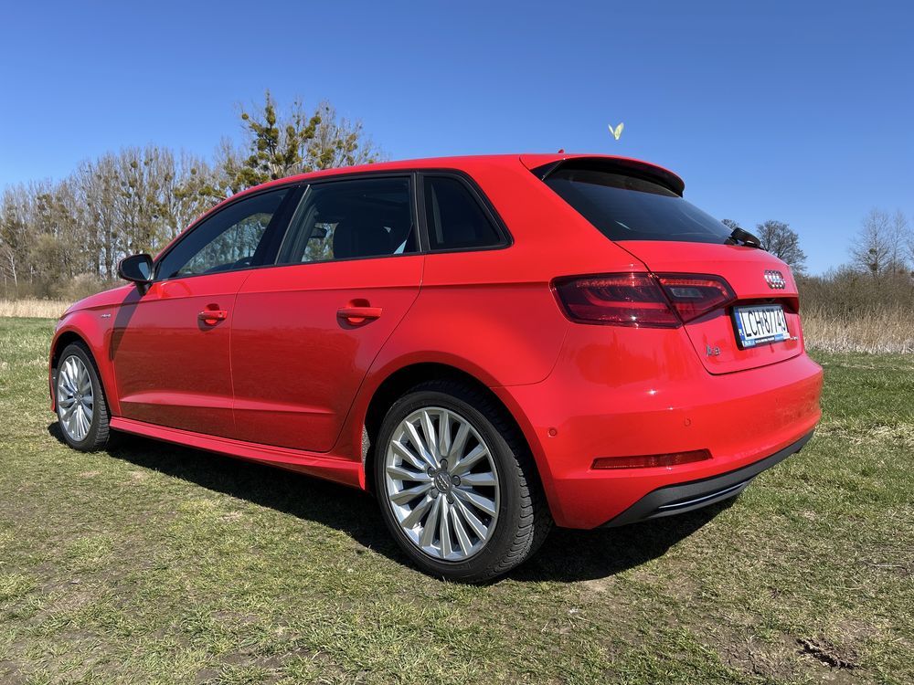 Jak Nowa  A3  E-tron plug in hybrid 53 tys przebiegu
