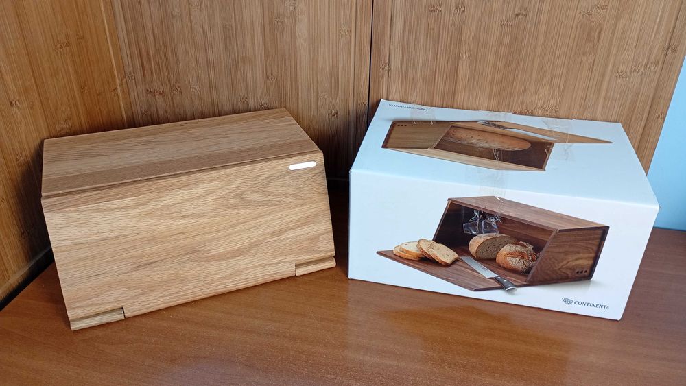 Continenta - Drewniany chlebak