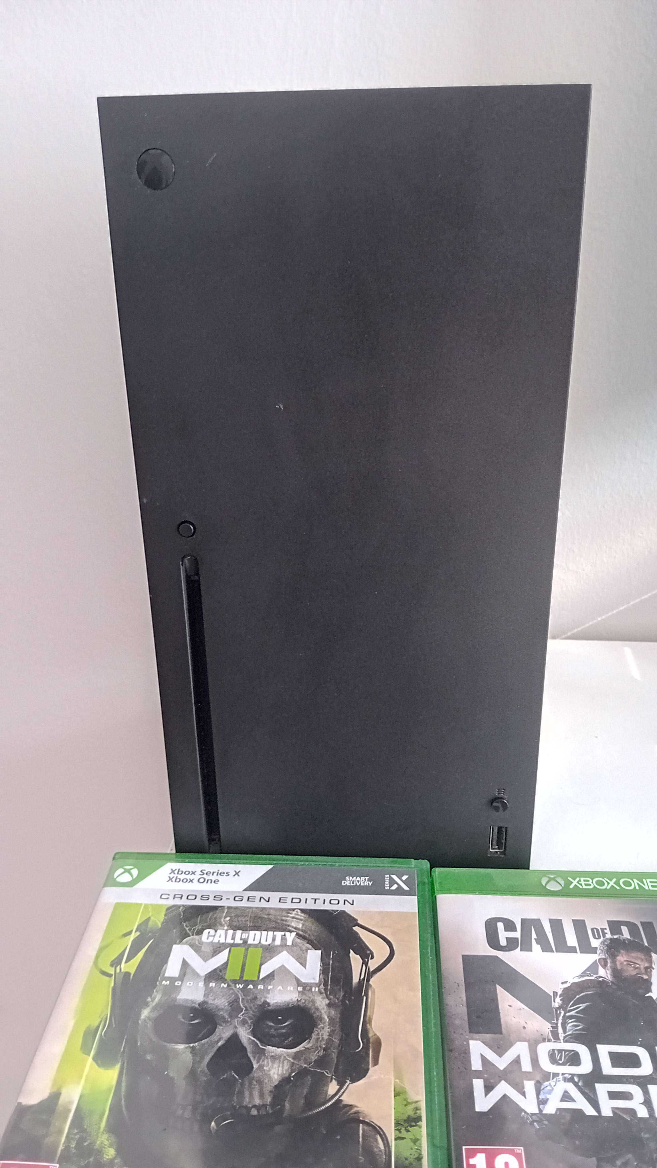 Xbox Series X com jogos