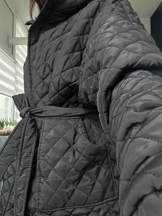 Продам жіночу весняну курточку