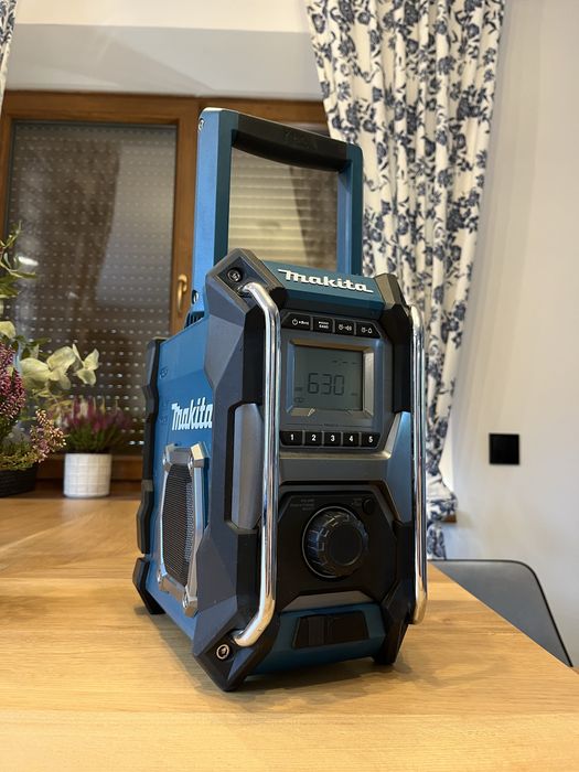 Makita MR001G Radio budowlane FM/AM 40V Max