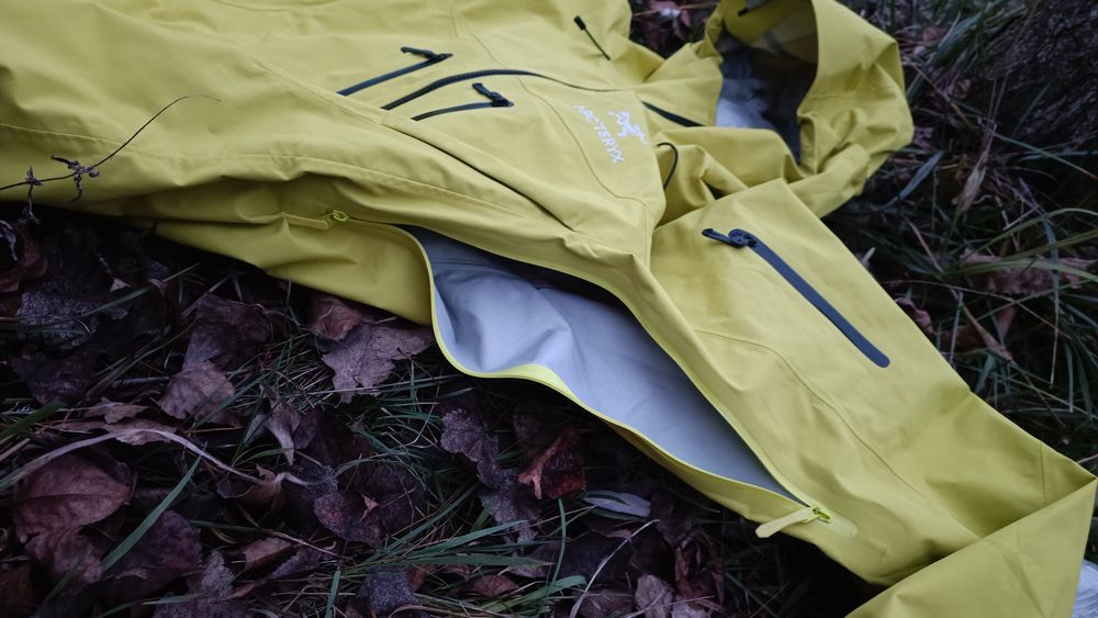 Вітровка Arcteryx Alpha SV Jacket Men'S Glade GORE-TEX PRO