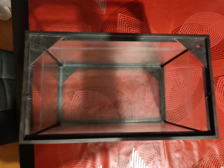 vendo aquário pequeno