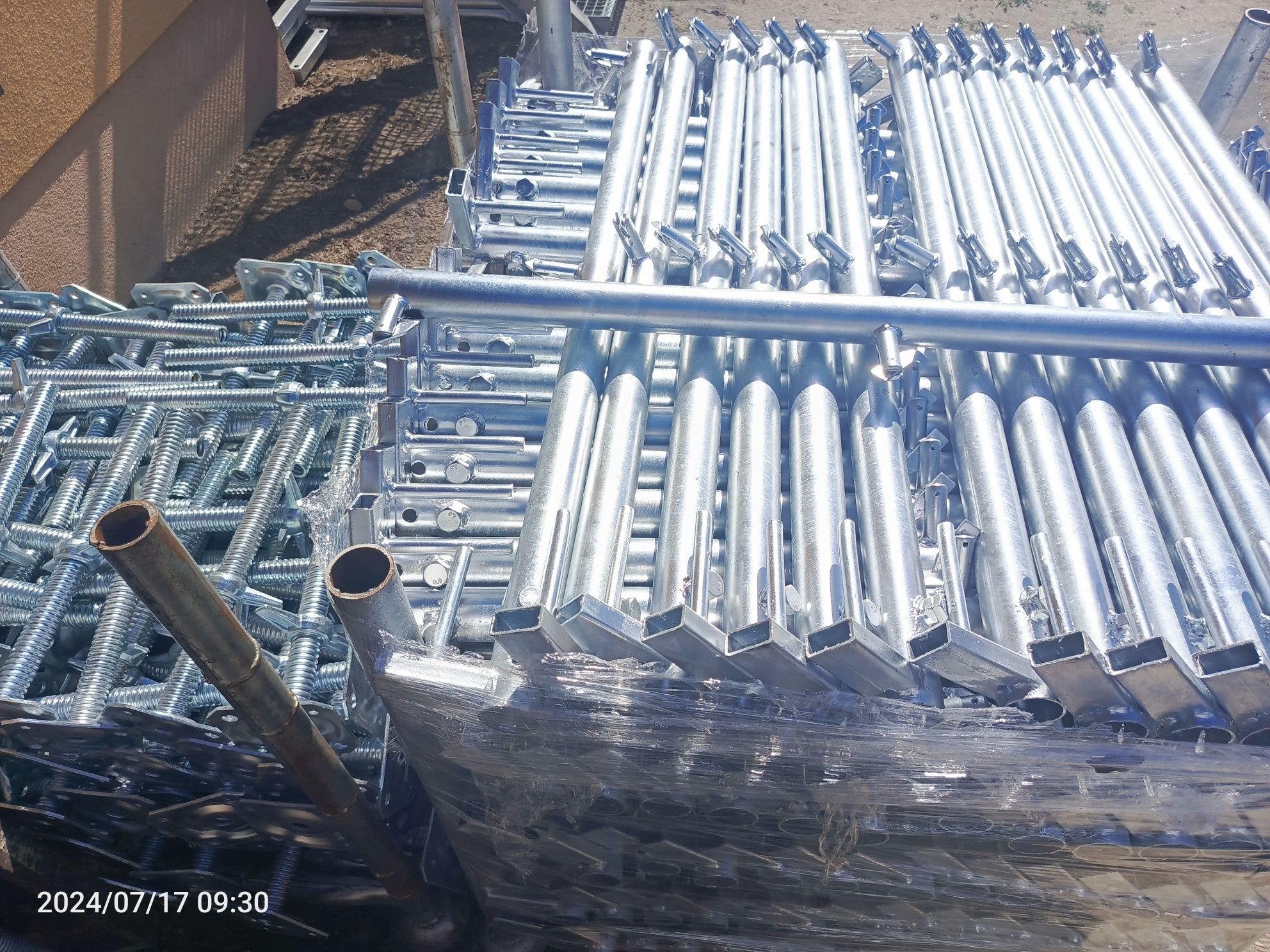 200m2 Transport B-c gratis Rusztowanie elewacyjne systemowe plettac