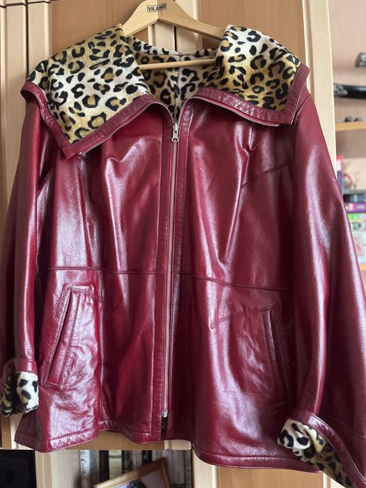 Продам куртку, натуральная кожа , в очень зоршем состоянии