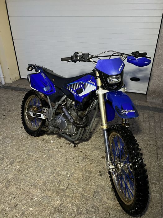 Vendo mota Skyteam ST200cc ( preço negociável)