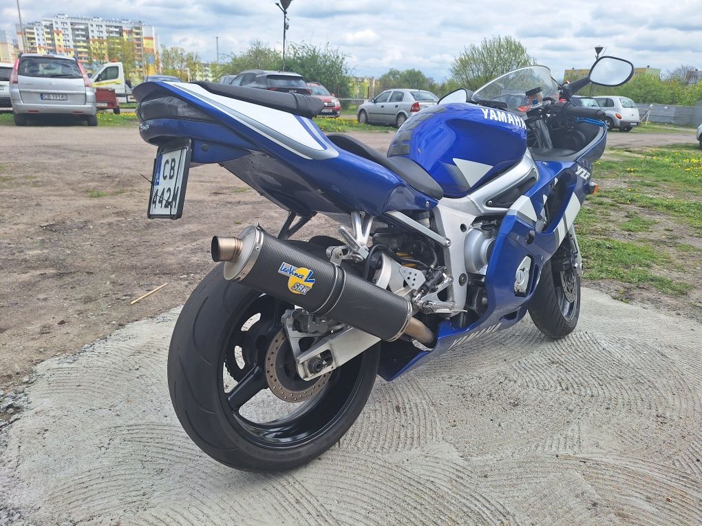 Yamaha R6 600ccm ładny stan