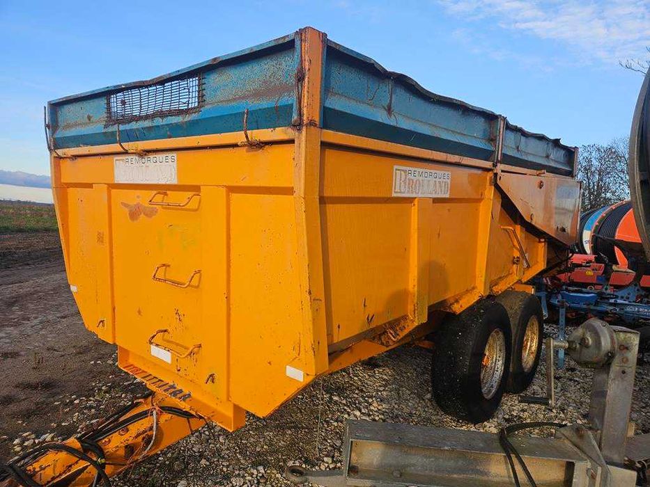 Przyczepa tandem wywrotka, skorupowa