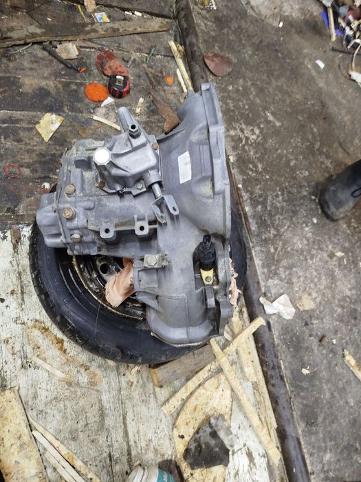 Продам МКПП Ланос