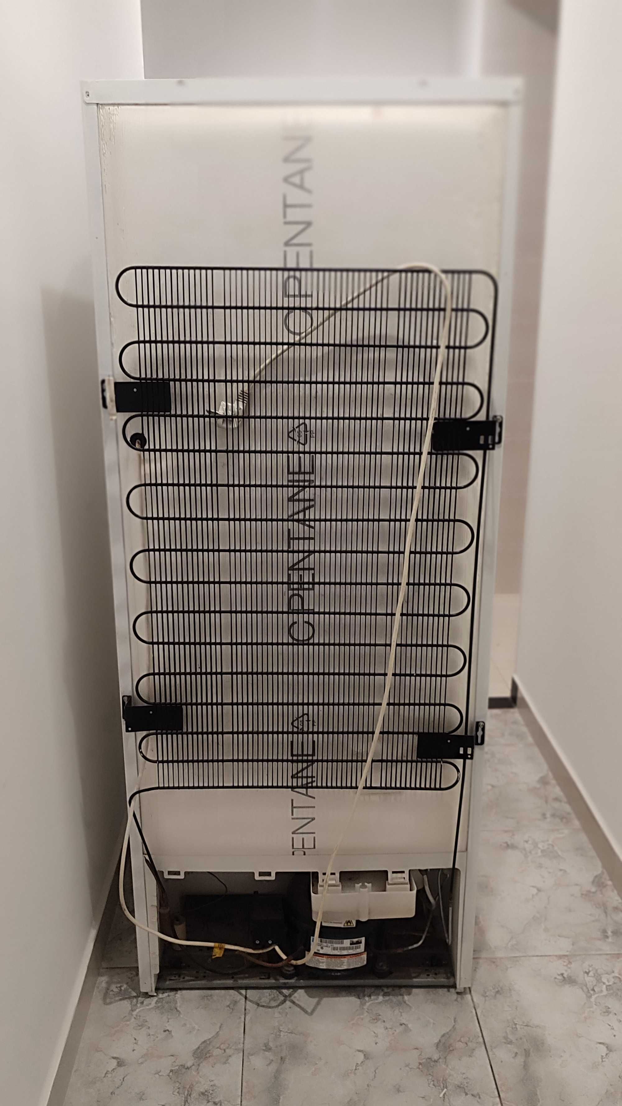 Frigorífico indesit