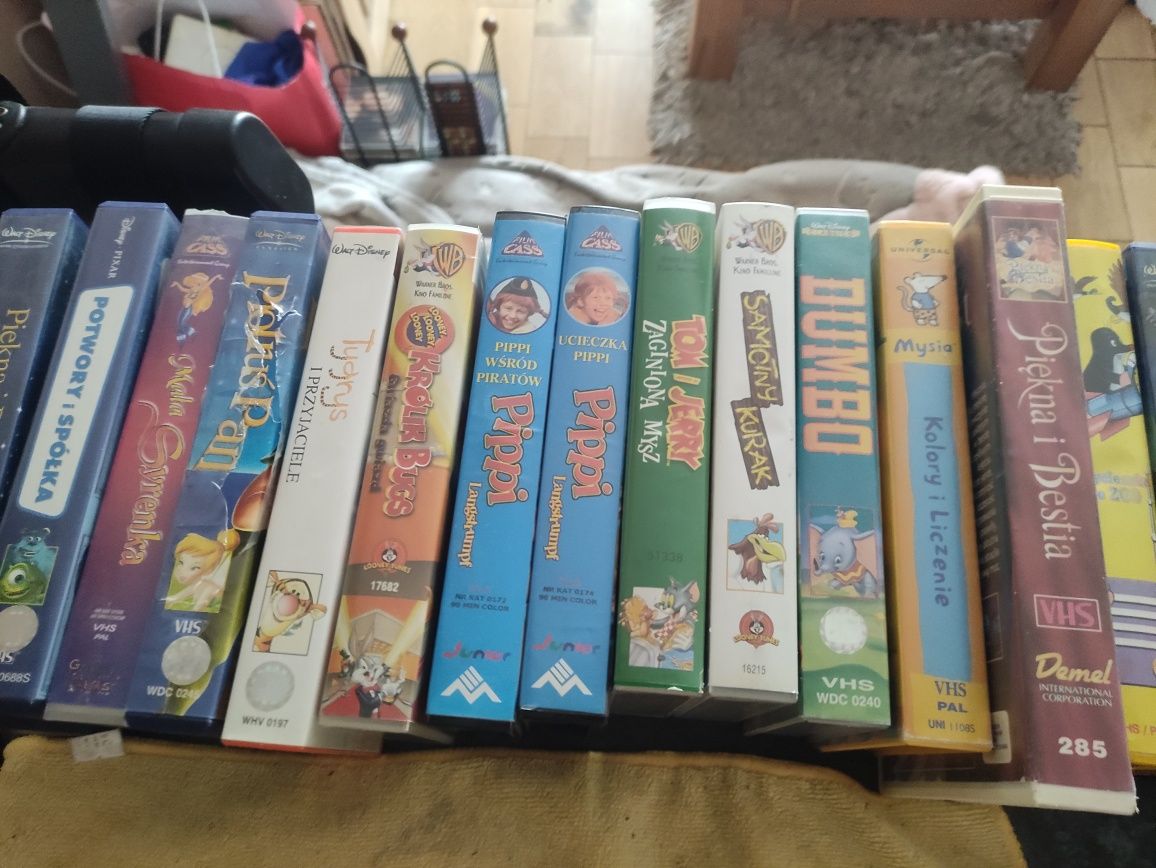 Kasety VHS z bajkami