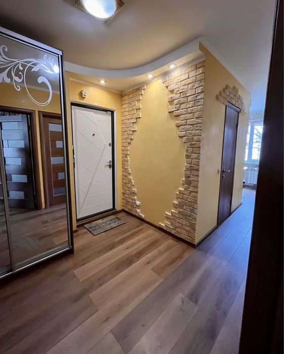 Євроремонт, 3-кім квартира, меб+техніка!