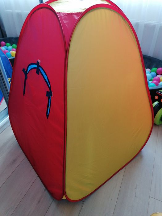 Дитяча палатка намет 83х83х108 в чудовому стані