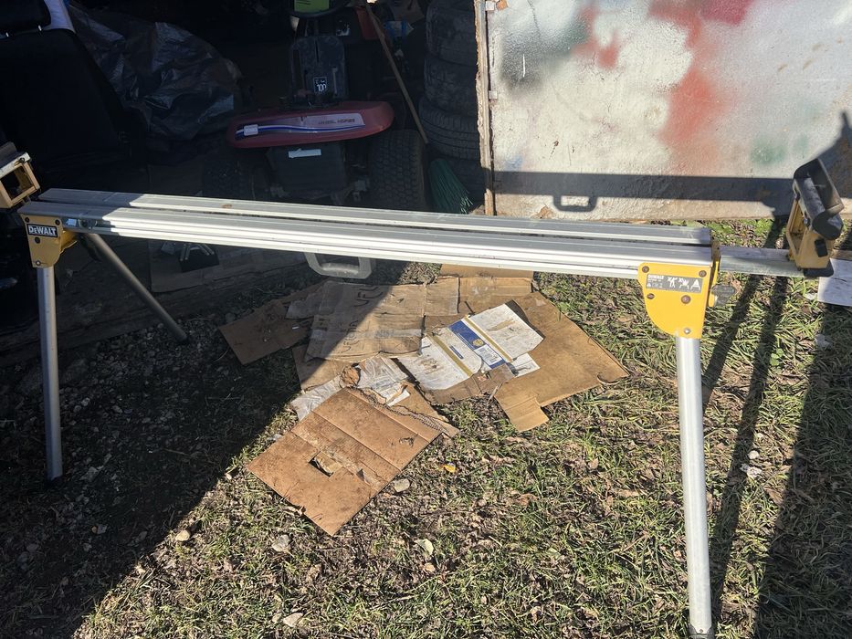 Стіл до торцовки Dewalt DE 7023