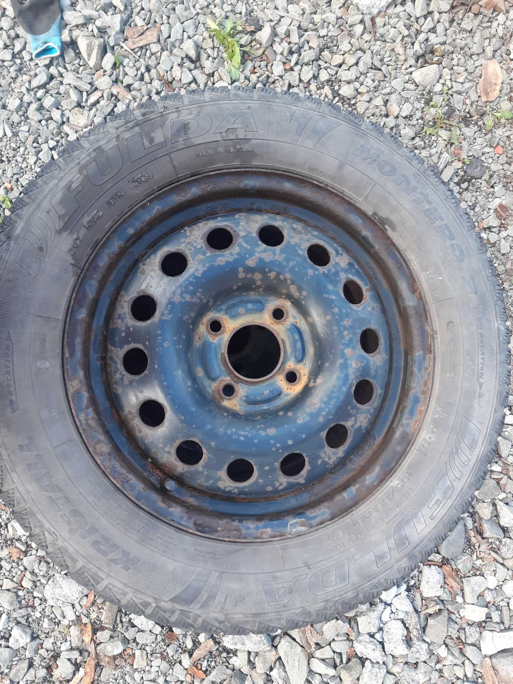 opony zimowe, felgi 195/65 r15