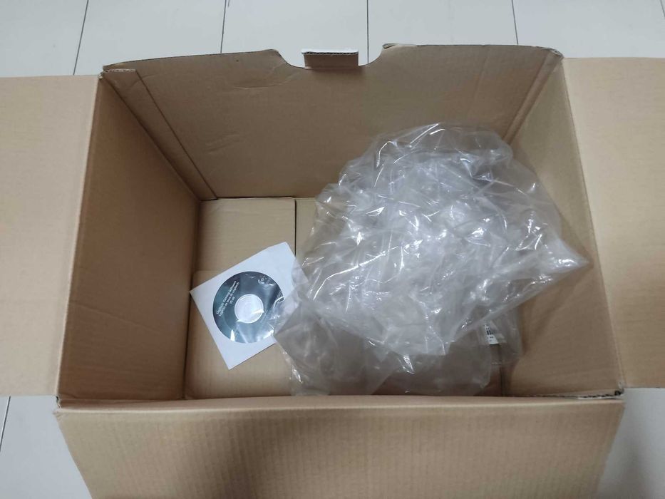 Caixa Logitech G27