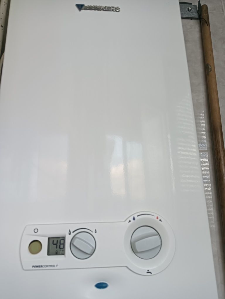 Vendo esquentador 11L gás de botija Junkers inteligente ventilado