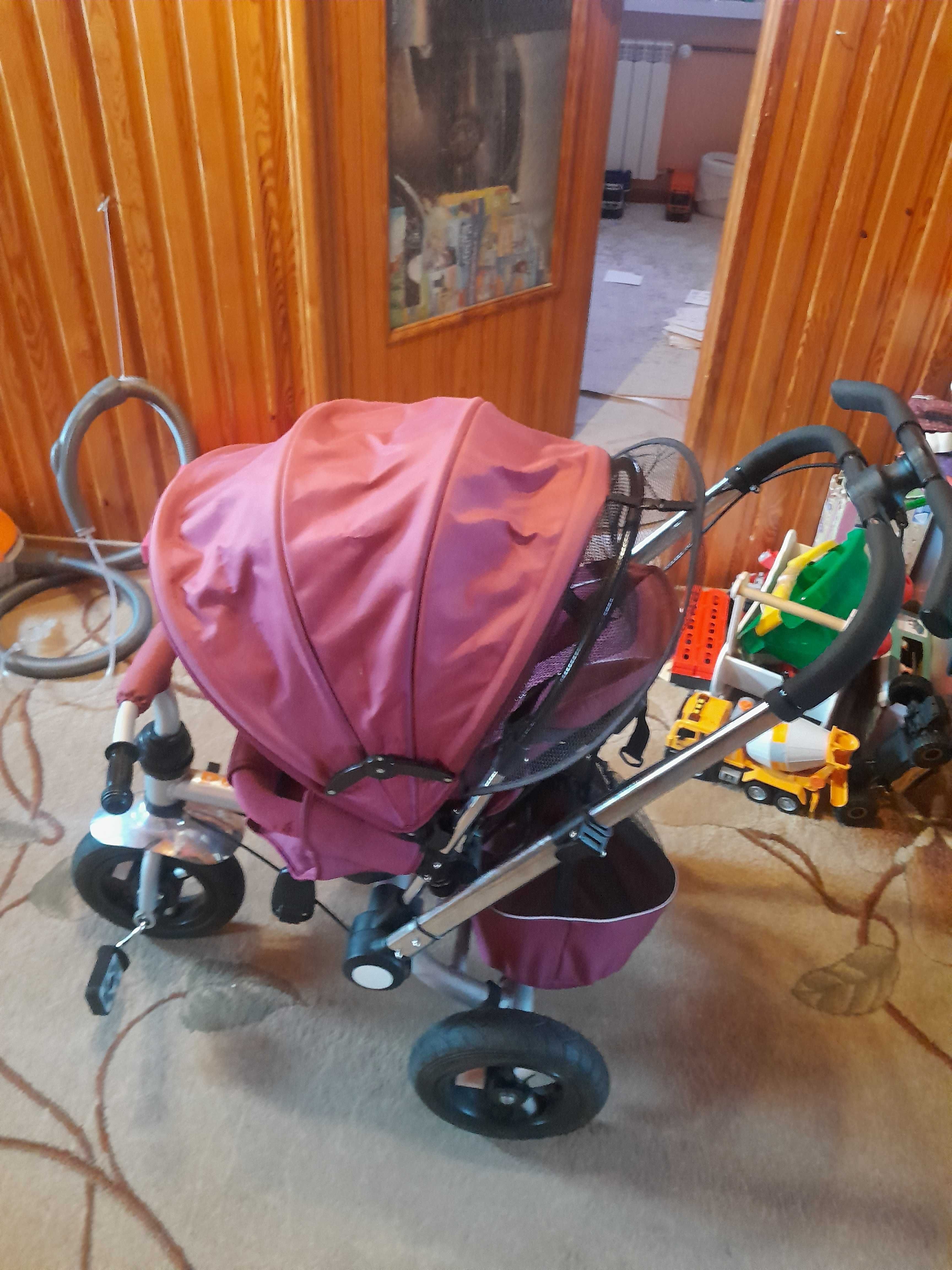 Wózek z rowerkiem spacerówka z rowerkiem