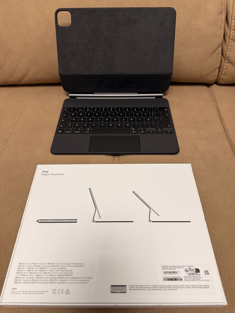 Magic Keyboard Apple, 11", com touchpad. 2025. Novo.