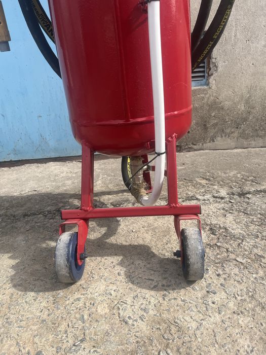 Піскоструй пескоструй піскострумен