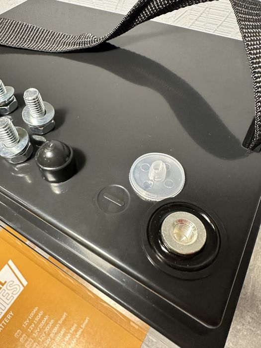 LiFePO4 Акумулятор Humsiemk на 12V100Ah - перевірений особисто