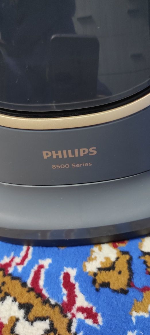 Продам парогенератор Philips 8500 series новий