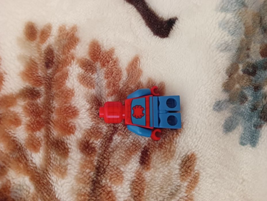 Lego spiderman  .