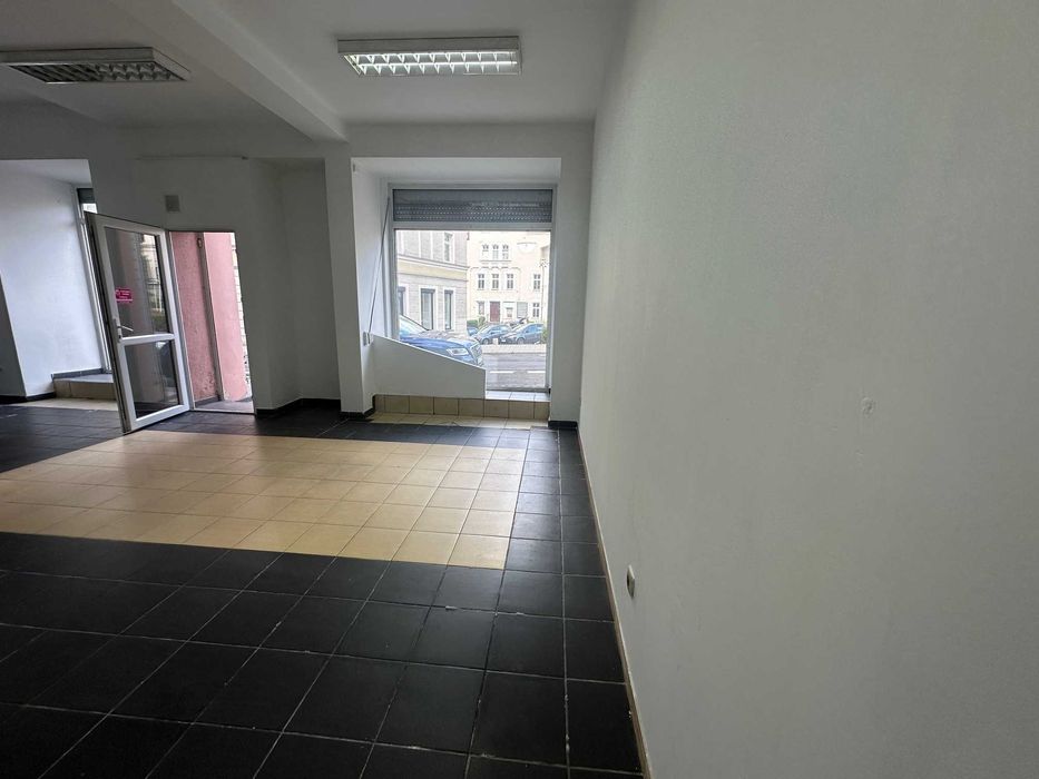 Lokal użytkowy - Wałbrzych 38 m2 Śródmieście