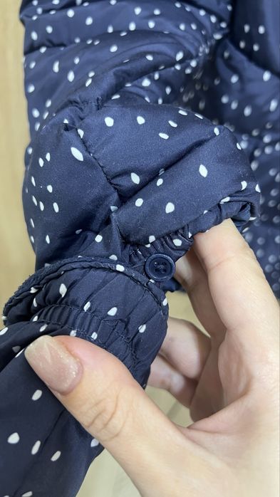 Зимова куртка. розмір 116. Ціна 400грн.