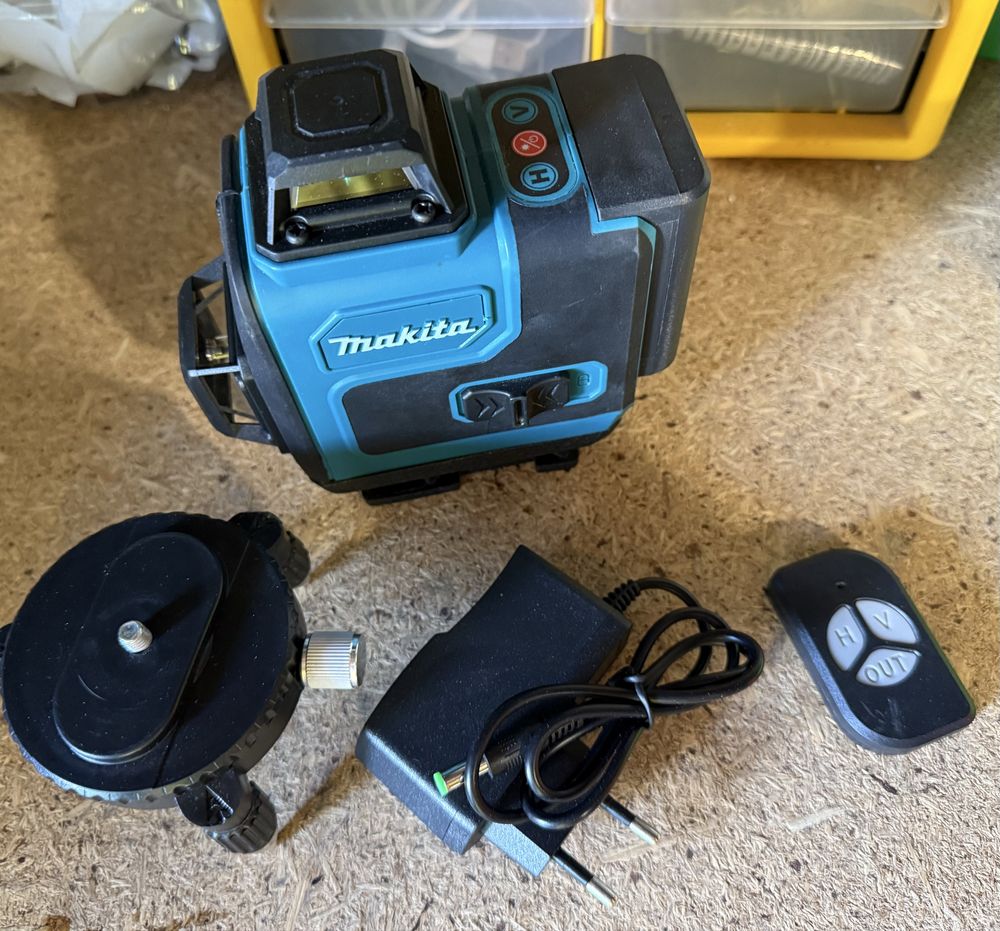 Vendo laser profissional makita com 16 linhas