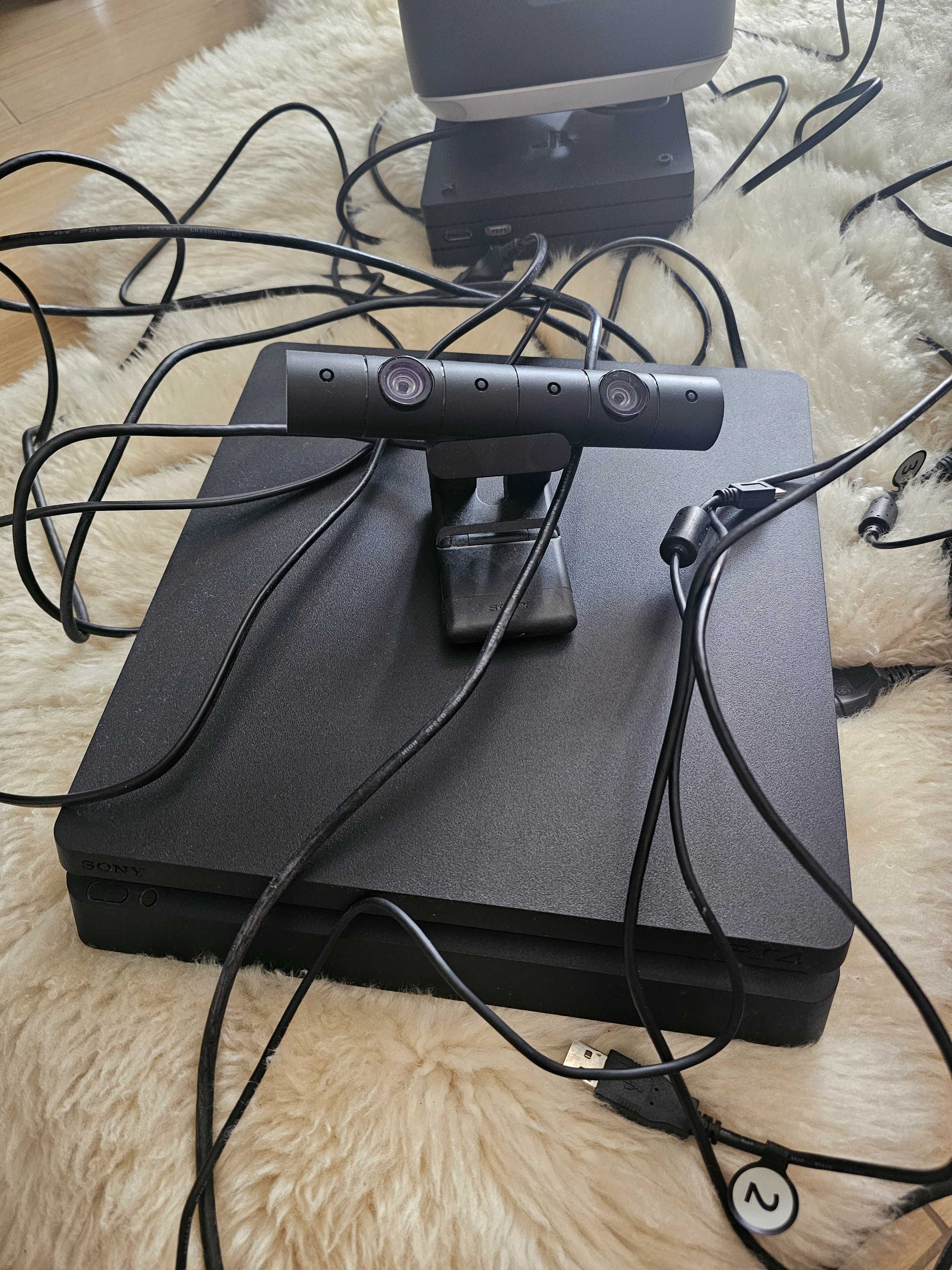 Набір PS 4 slim, VR окуляри, PS руль з педалями