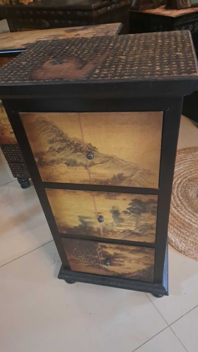 szafka azjatycka rezerwacja