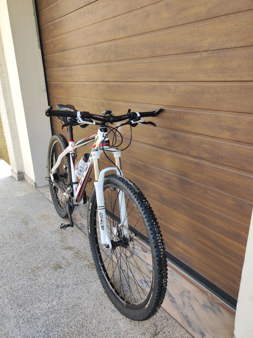 Vendo/troco,  bicicleta LAPIERRE PRORACE 229- Revisão geral efetuada