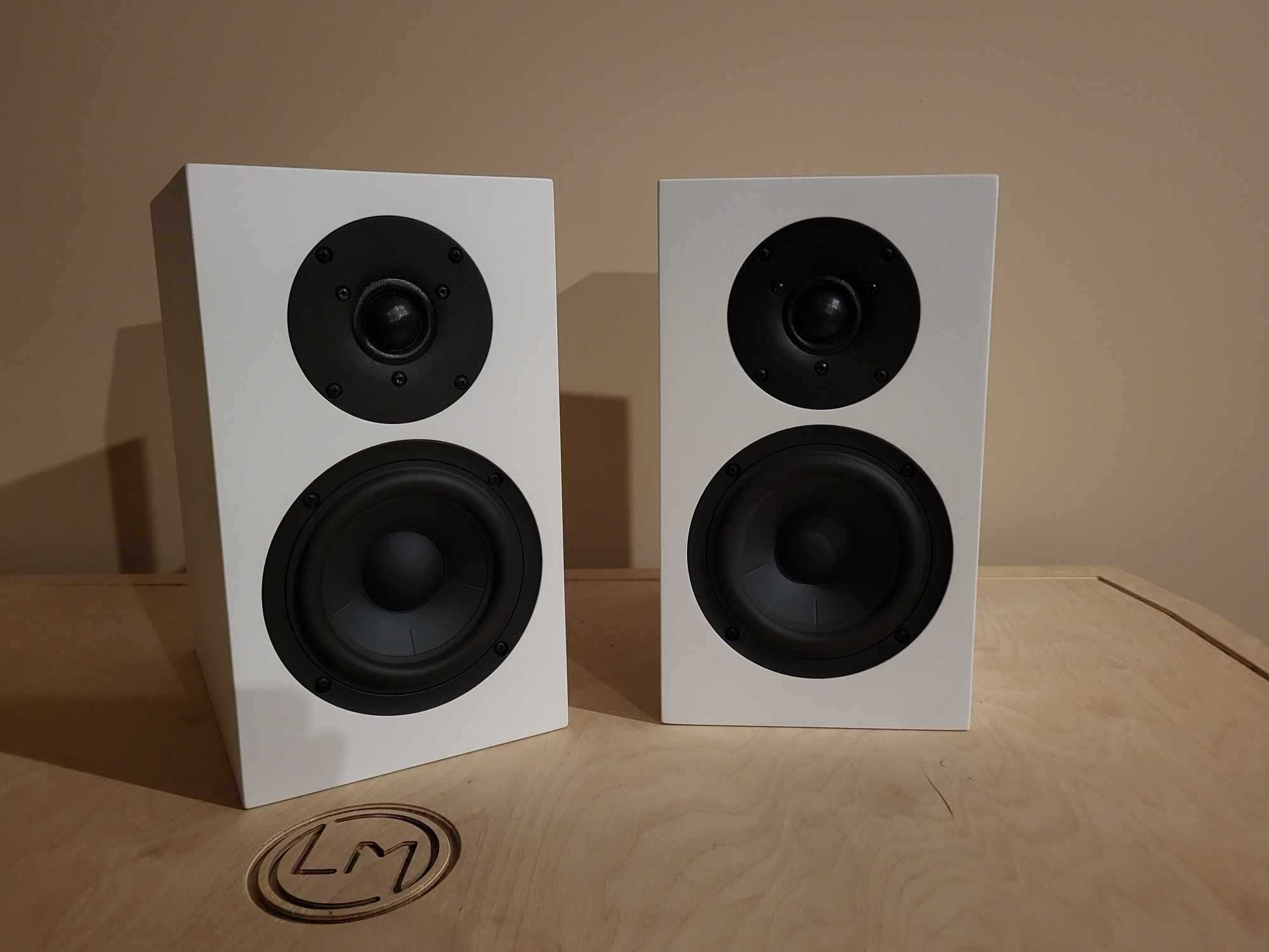 Kolumny monitory SB Acoustics